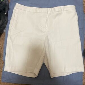 Mario Serrano shorts